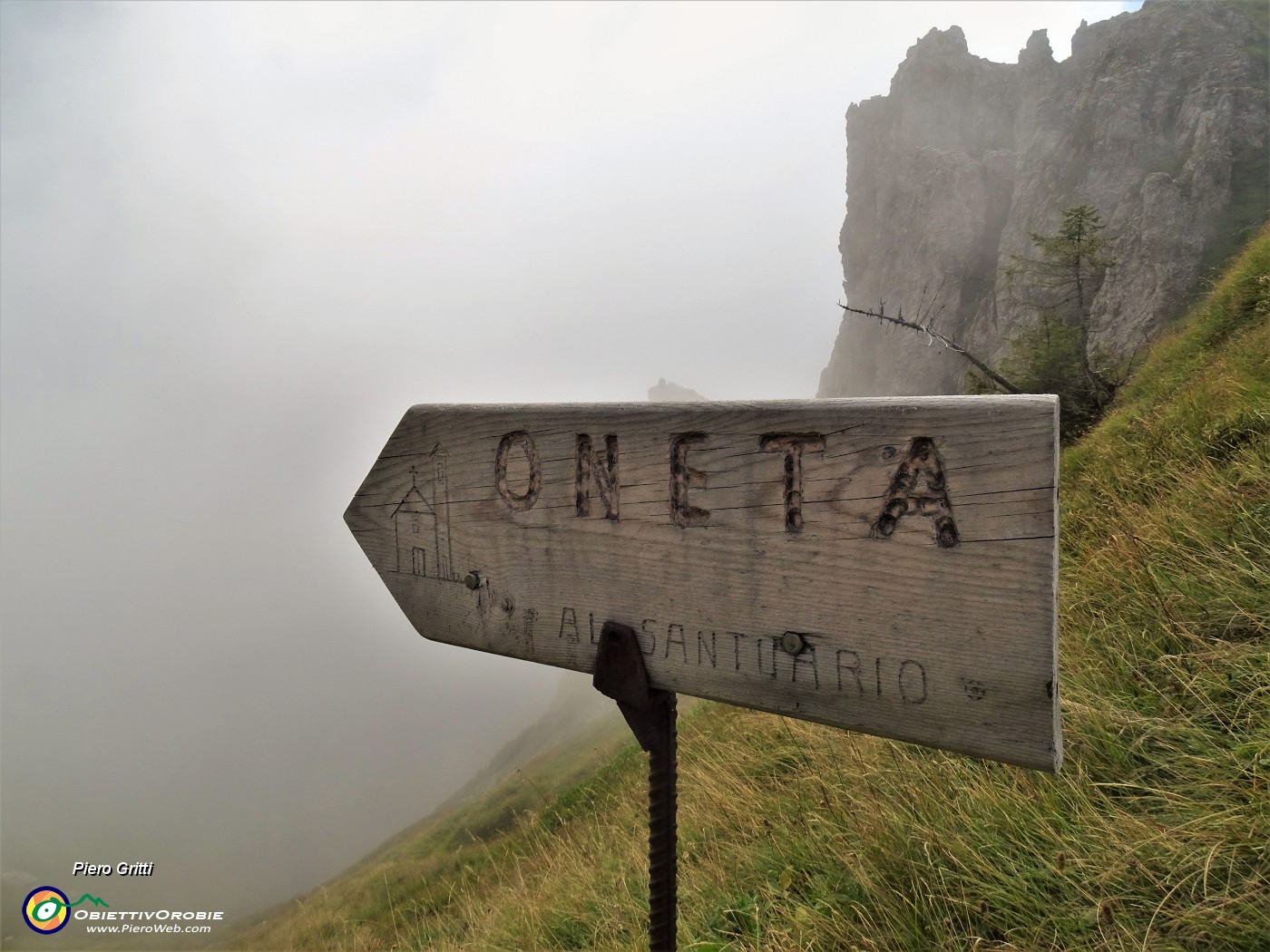43 Al Passo di Campelli (1850 m) aggancio il sent. 530 per Cima Alben.JPG